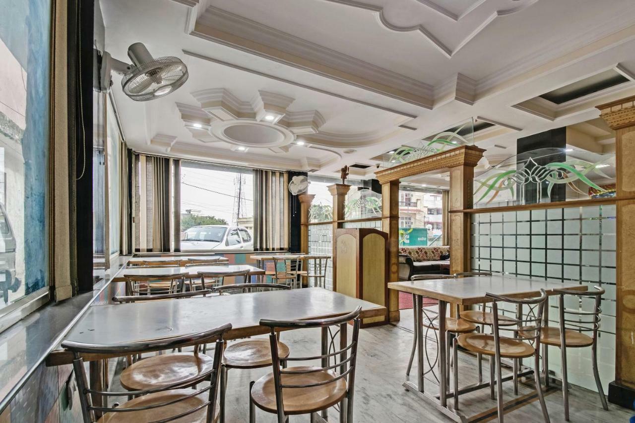 Oyo 24888 Hotel Sham Palace Katra  Luaran gambar