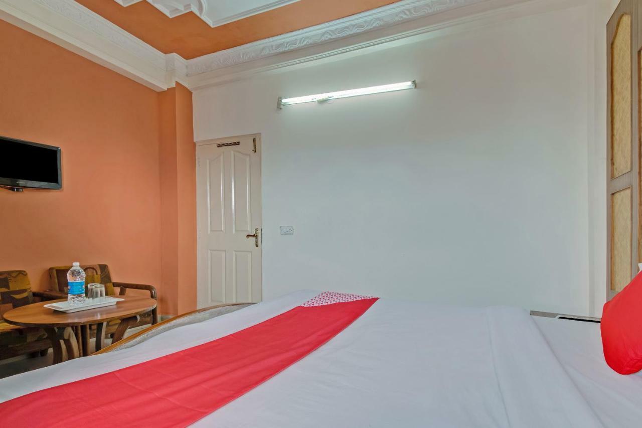 Oyo 24888 Hotel Sham Palace Katra  Luaran gambar